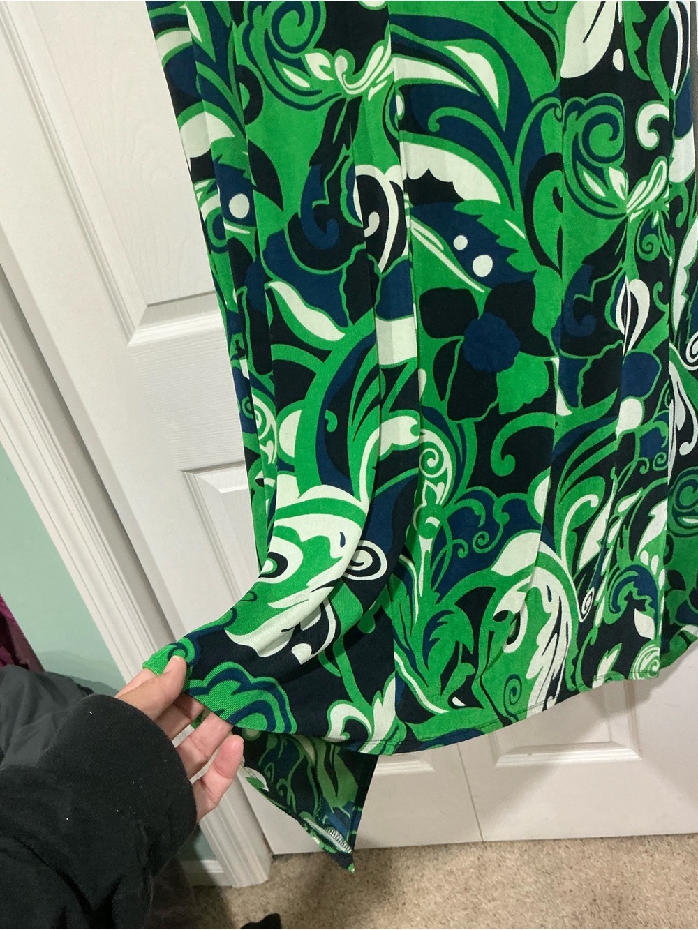 💙 Chico’s Travelers Blue Green White Sleeveless Dress Shark Bite Hem (01568) - Picture 3 of 7